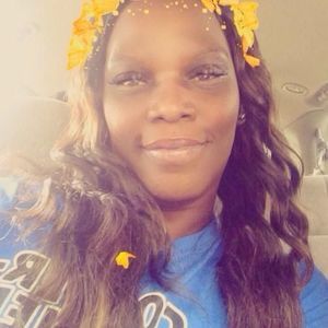 Meet your Posher, Tonia